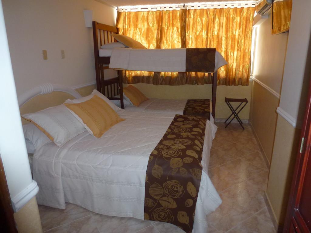 Hotel San Nicolas Bucaramanga Quarto foto